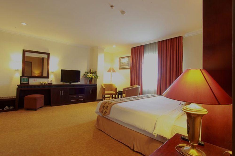 Semesta Heritage Hotel & Convention Semarang Exterior foto