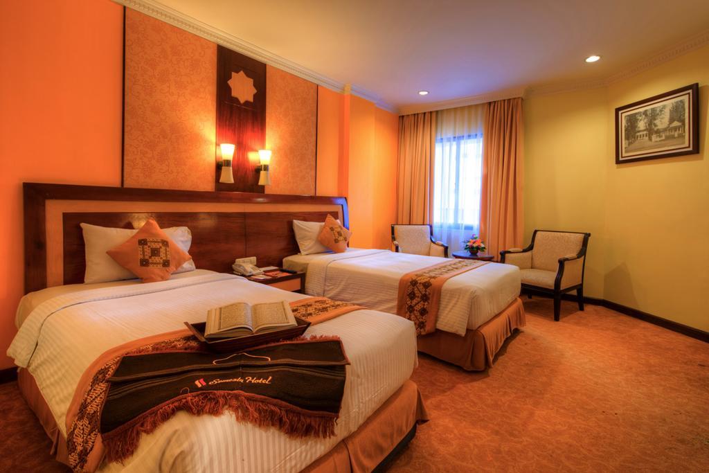 Semesta Heritage Hotel & Convention Semarang Exterior foto