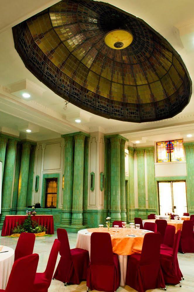 Semesta Heritage Hotel & Convention Semarang Exterior foto